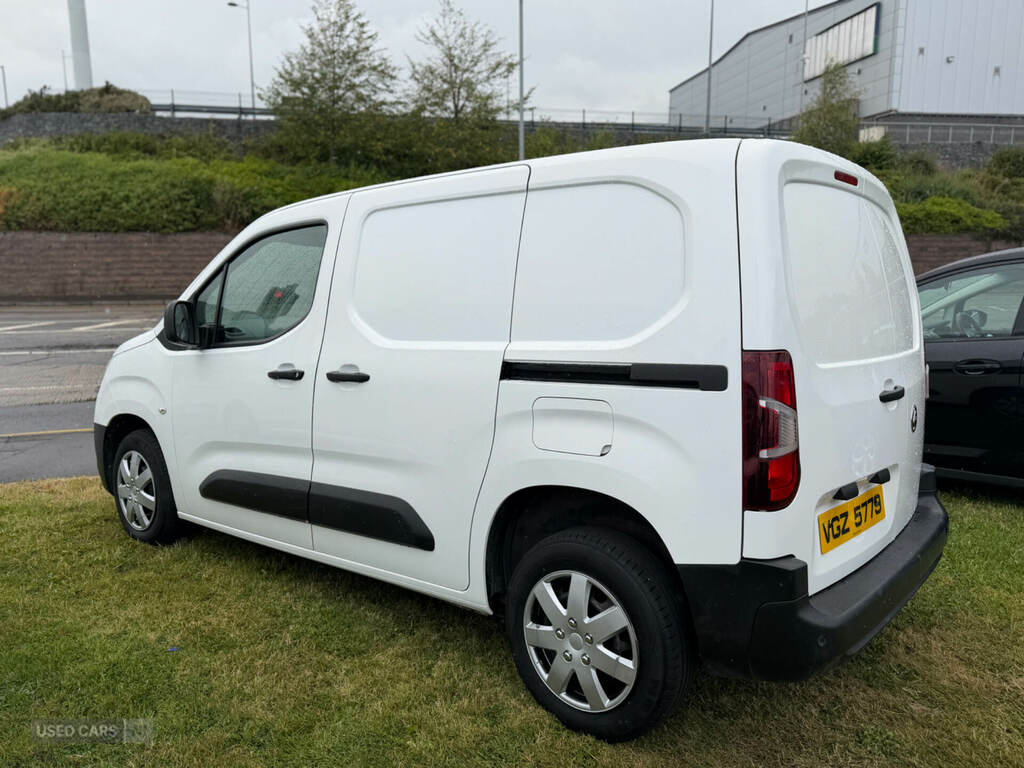 Peugeot Expert 1000 1.5 Bluehdi 100 Professional Premium Van White #4