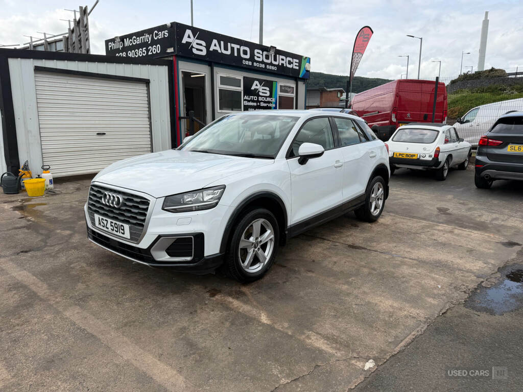 Audi Q2 1.4 Tfsi Sport White #2