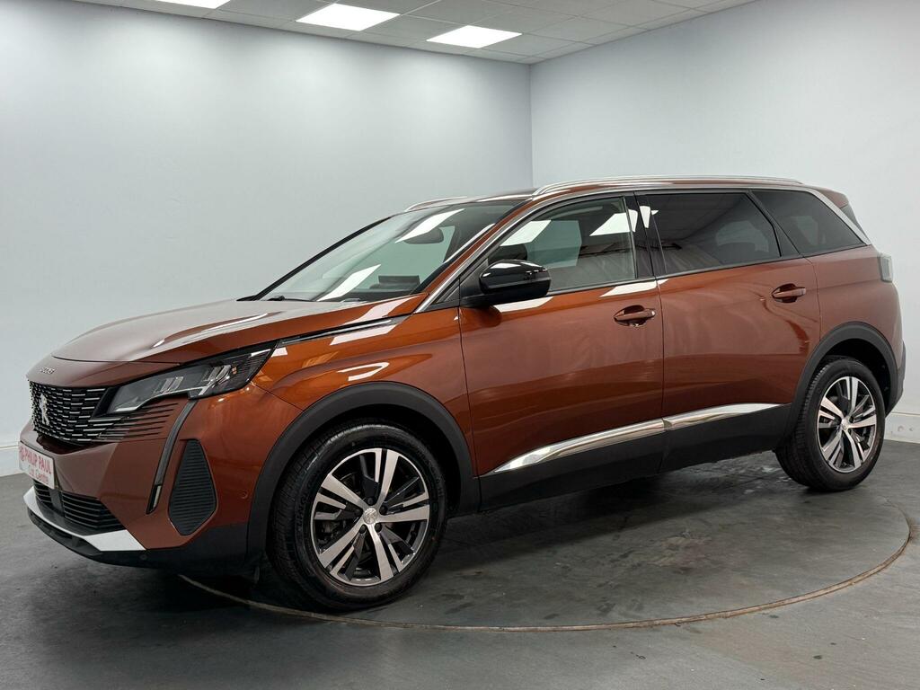 Peugeot 5008 1.5 Bluehdi Allure Premium Eat8 Brown #2