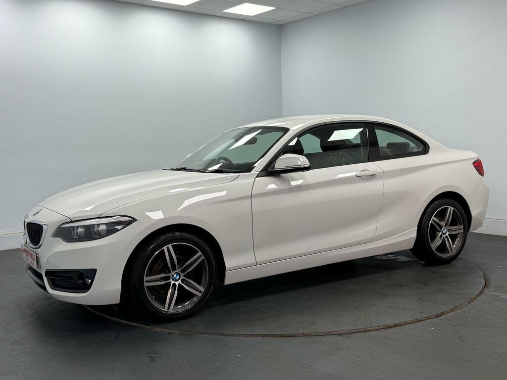BMW 2 Series 218D Sport Nav White #2