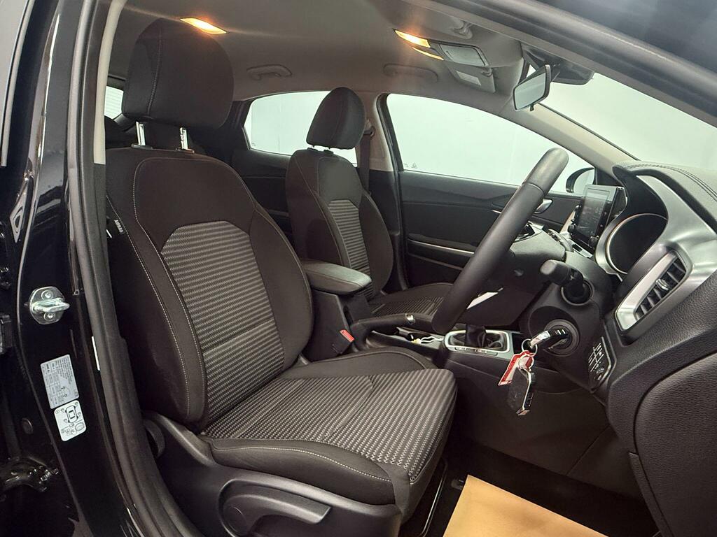 Kia Xceed 1.5 T Gdi Gt Line Suv Ss Blue #15