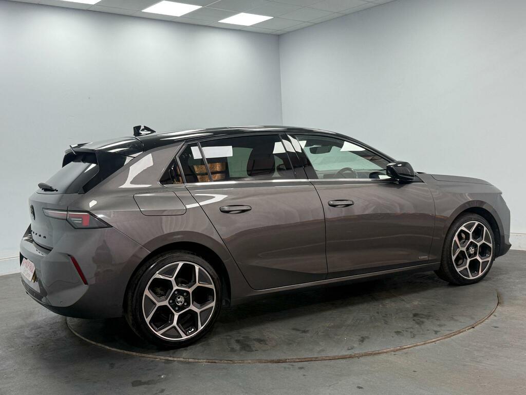 Vauxhall Astra 1.5 Turbo D Ultimate Grey #4