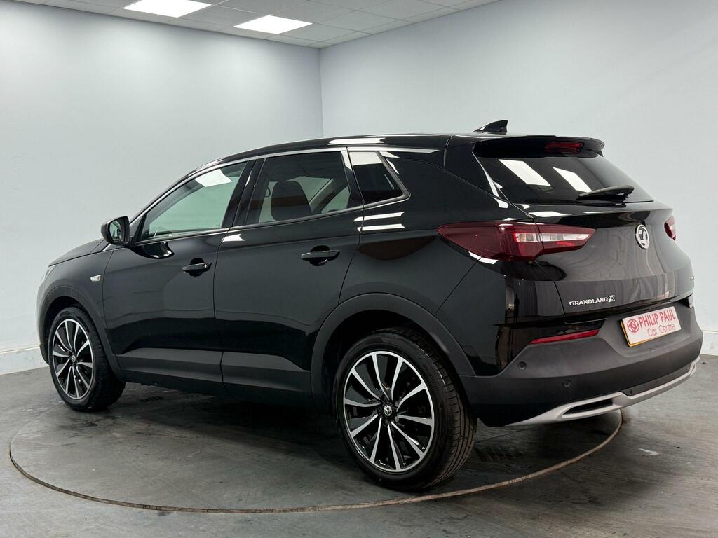Vauxhall Grandland X 1.5 Turbo D Ultimate Black #3