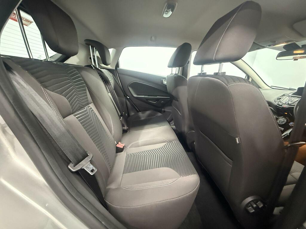 Ford Fiesta 1.0 Ecoboost Zetec Silver #6