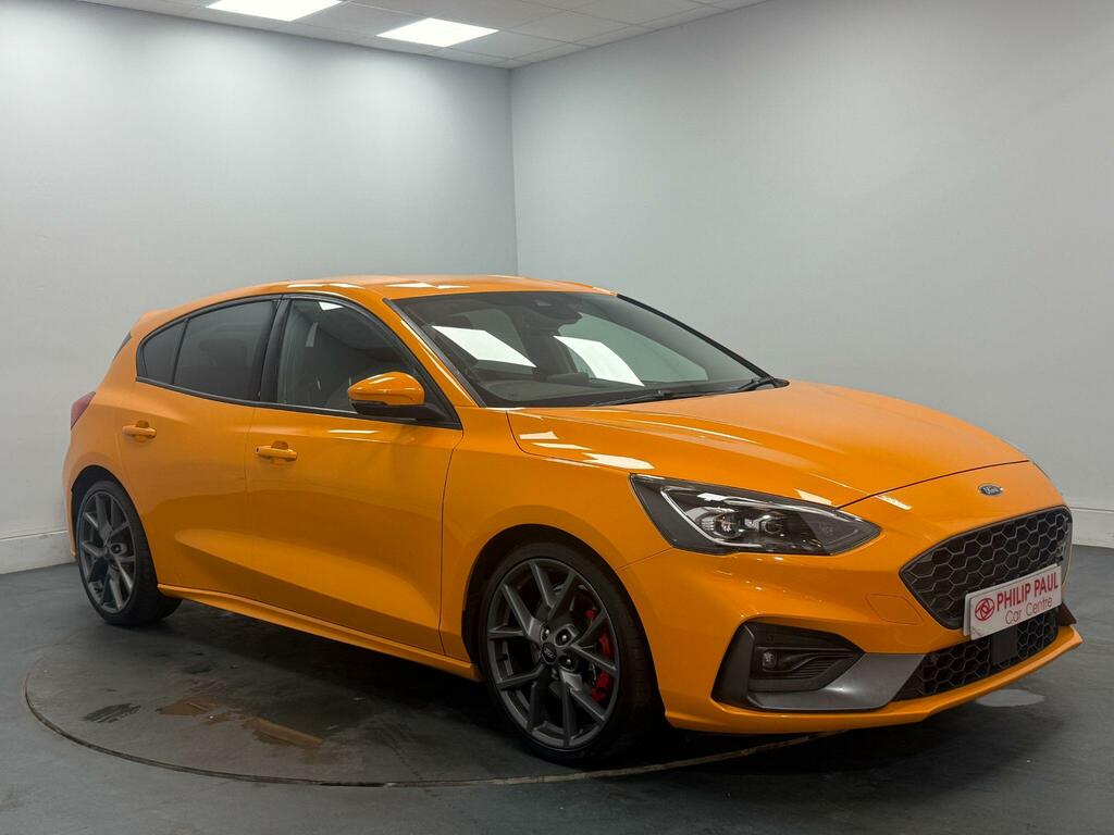 Ford Focus 2.3 Ecoboost St Orange