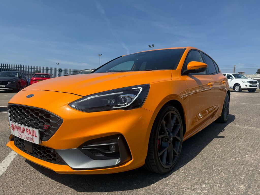 Ford Focus 2.3 Ecoboost St Orange #2