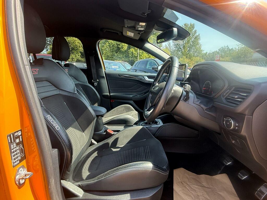 Ford Focus 2.3 Ecoboost St Orange #5