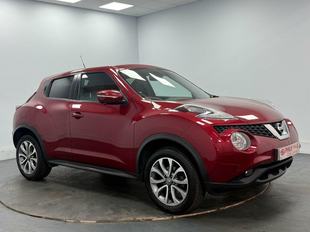 Nissan Juke 1.6 Tekna Xtronic Red