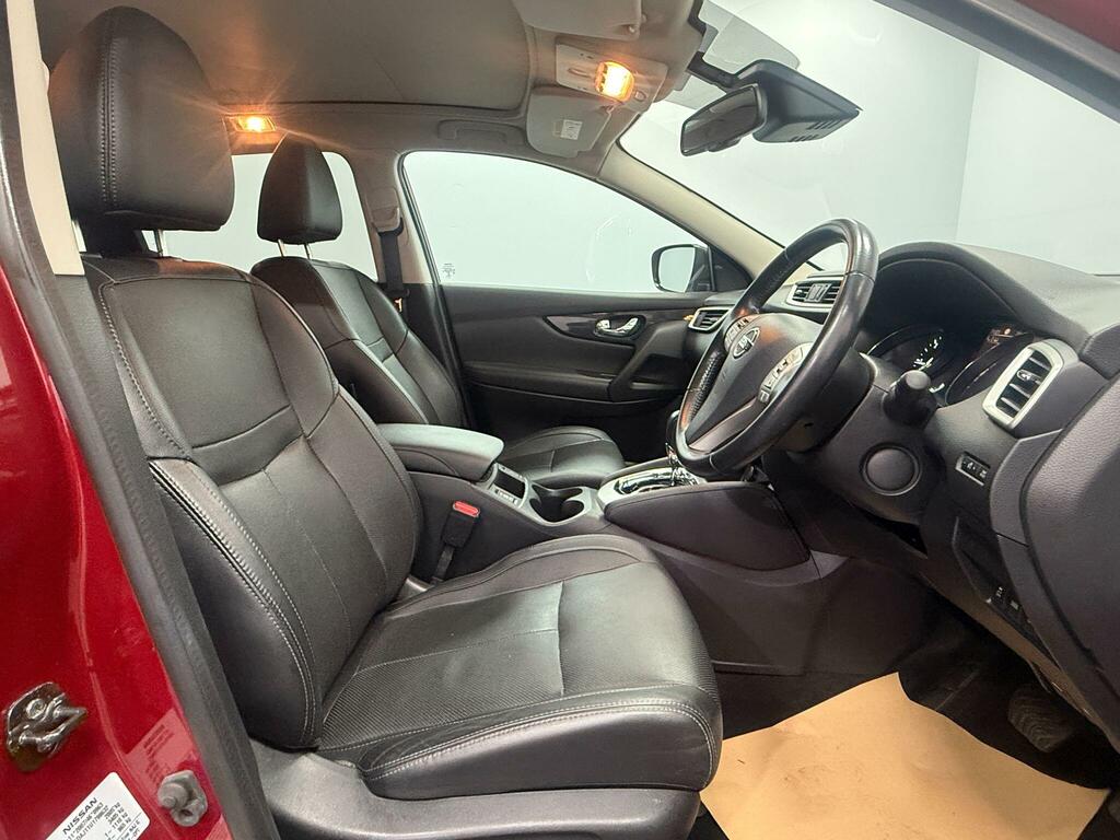 Nissan Qashqai 1.6 Dci Tekna Xtronic Red #5