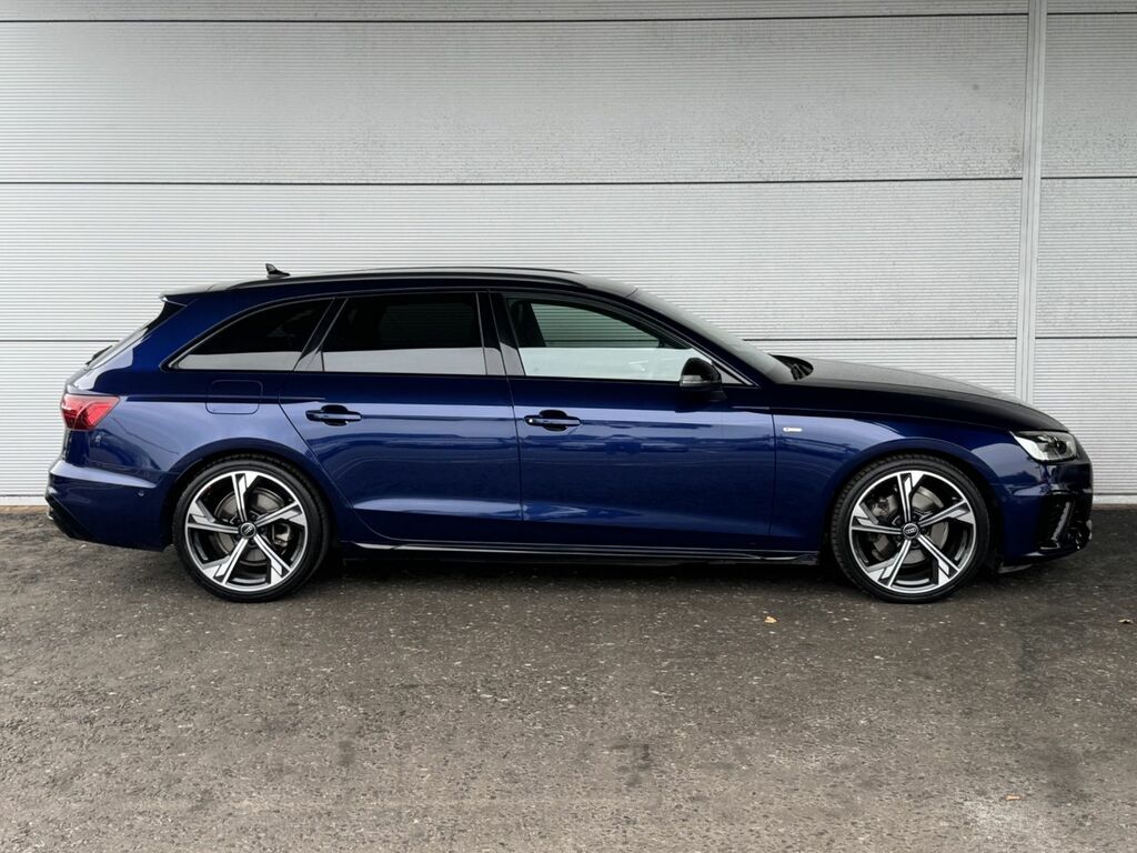 Audi A4 Avant 2.0 Tdi Black Edition 163 Bhp S-tronic Blue #3