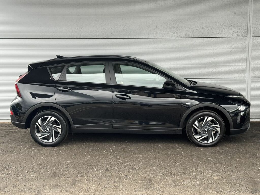Hyundai Bayon 1.0 T-gdi Se Connect 100 Bhp Mhev Black #3
