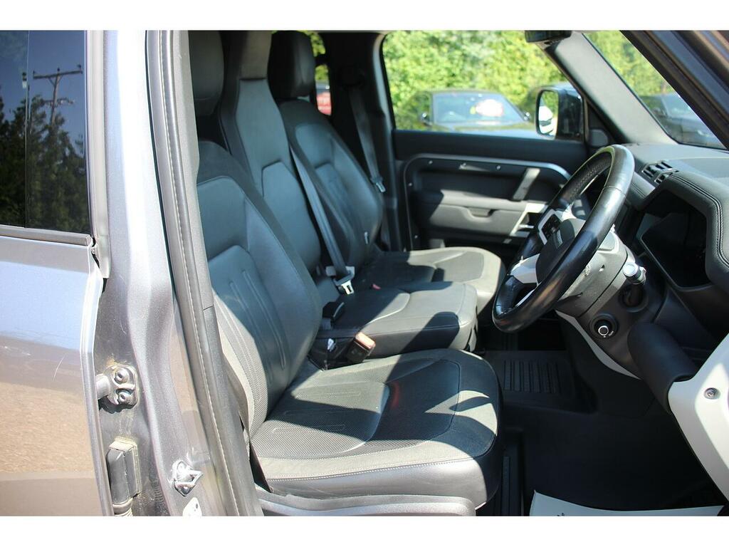 Land Rover Defender 110 2.0 P300 Se 110 Black #12