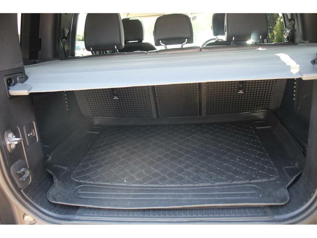 Land Rover Defender 110 2.0 P300 Se 110 Black #38