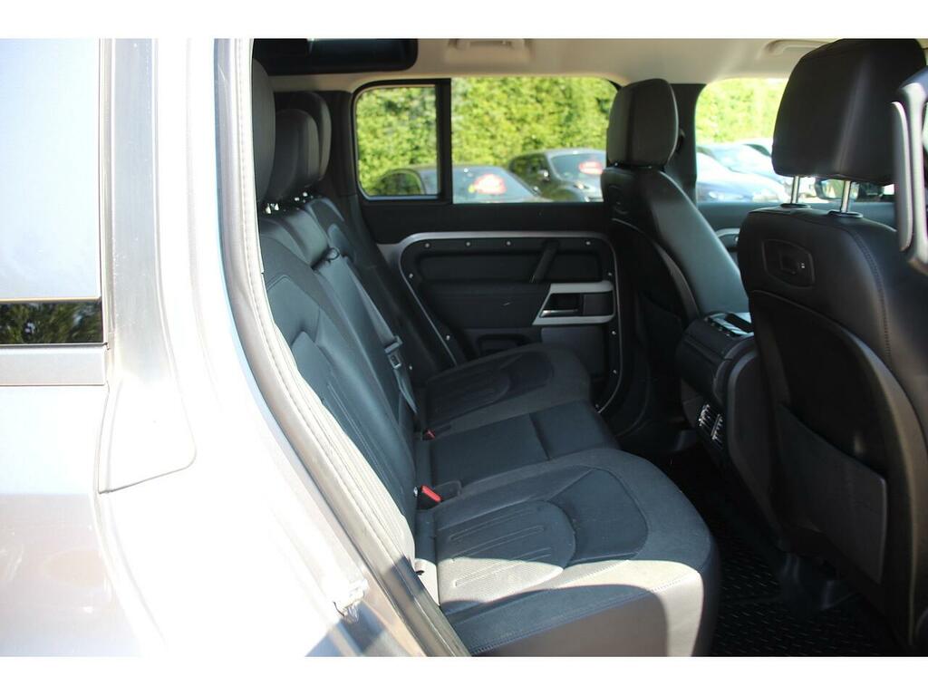 Land Rover Defender 110 2.0 P300 Se 110 Black #16