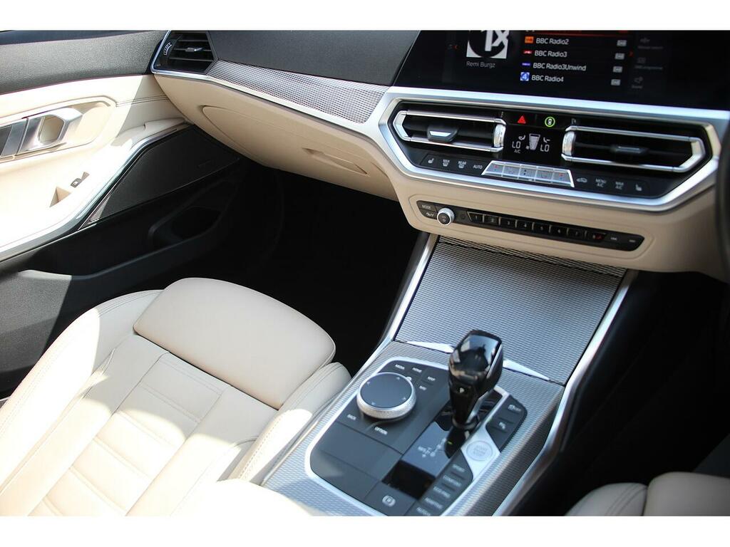 BMW 3 Series Touring 2.0 184Bhp 320I M Sport Black #22