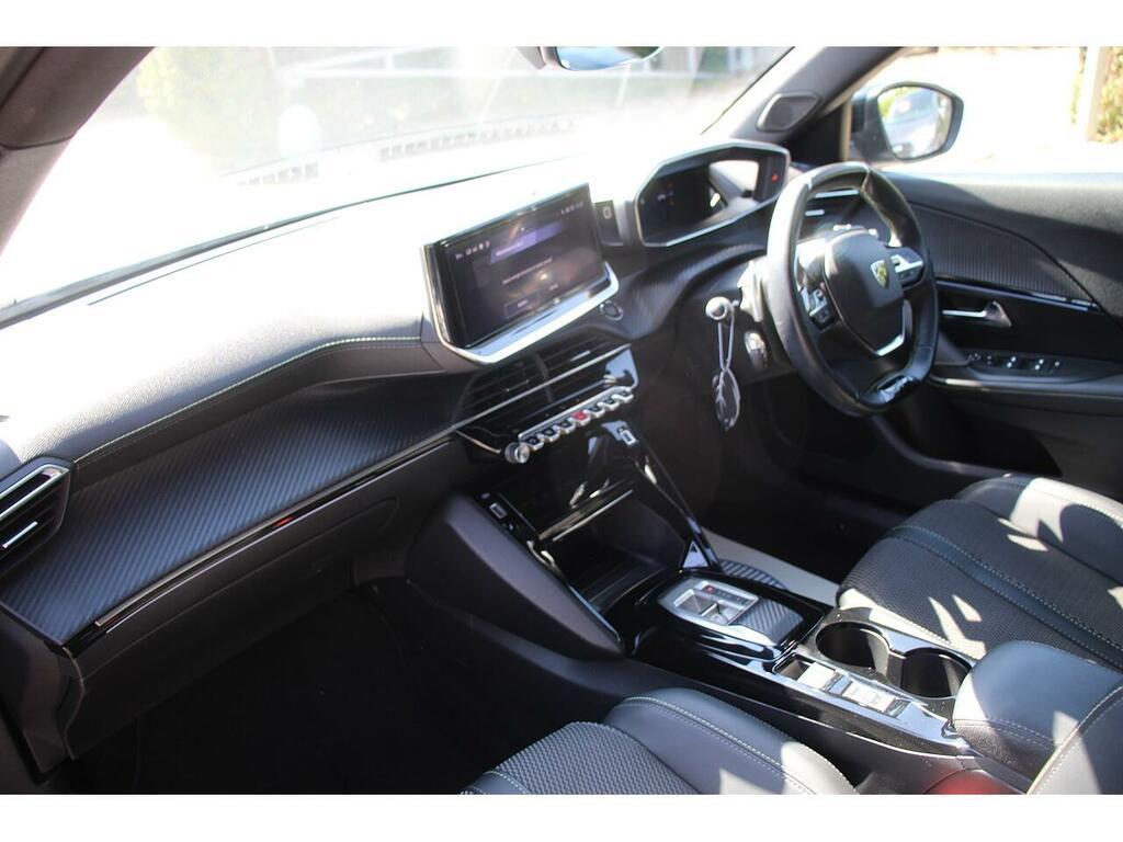 Peugeot 2008 1.2 Puretech 130 Gt Line Estate Black #10