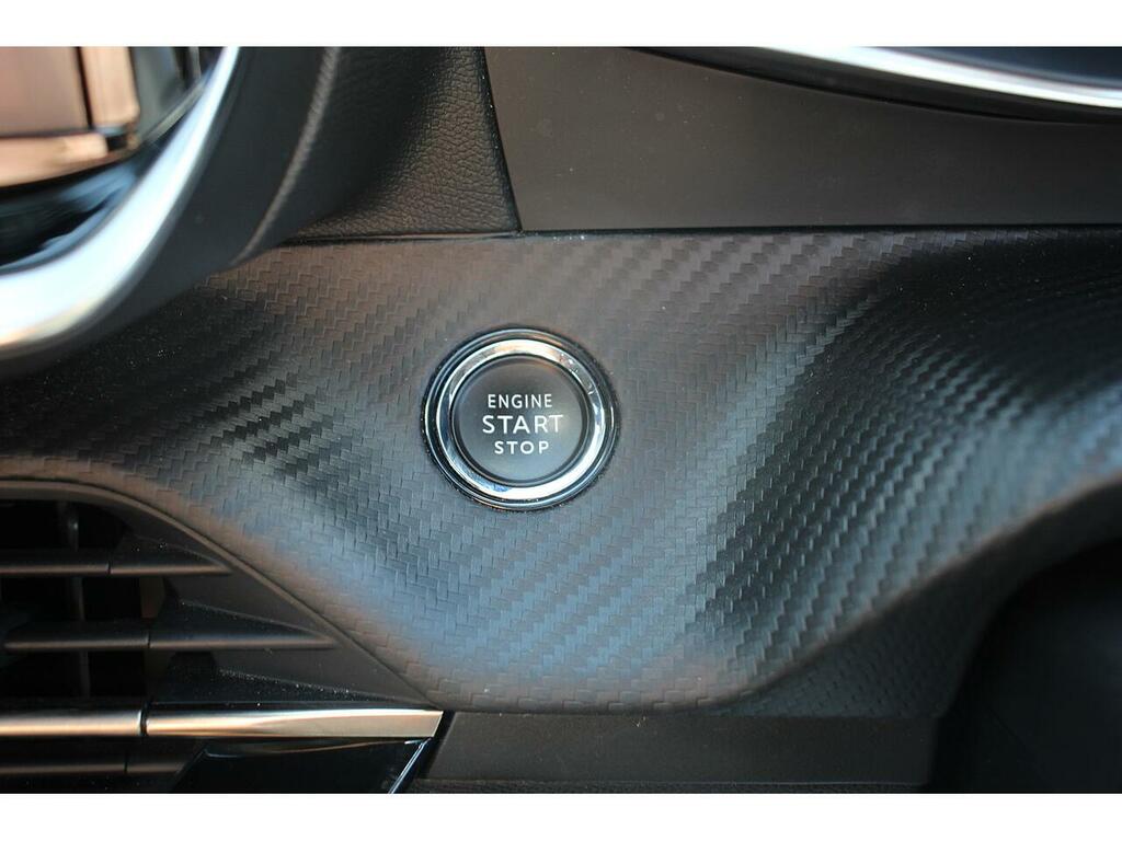Peugeot 2008 1.2 Puretech 130 Gt Line Estate Black #32