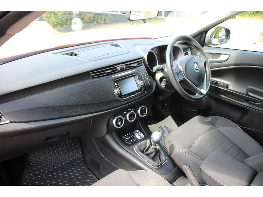 Alfa Romeo Giulietta Giulietta 2.0 Jtdm-2 Qv Line Tct Euro 6 Ss Red #10