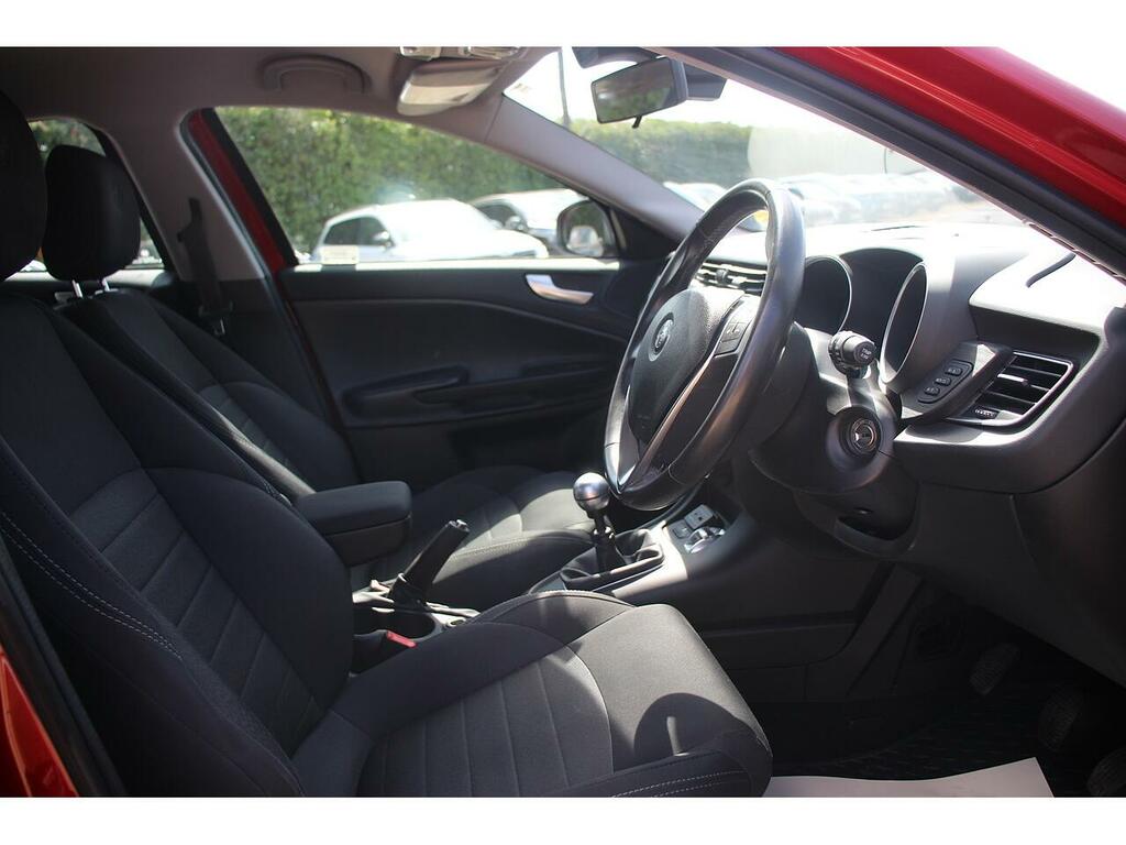 Alfa Romeo Giulietta Giulietta 2.0 Jtdm-2 Qv Line Tct Euro 6 Ss Red #11