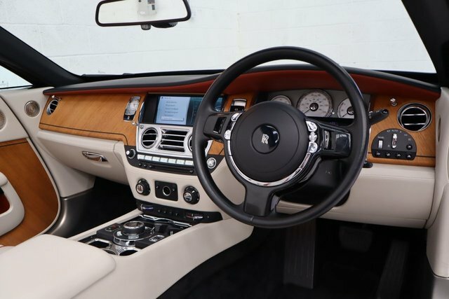 Rolls-Royce Dawn V12 Black #25