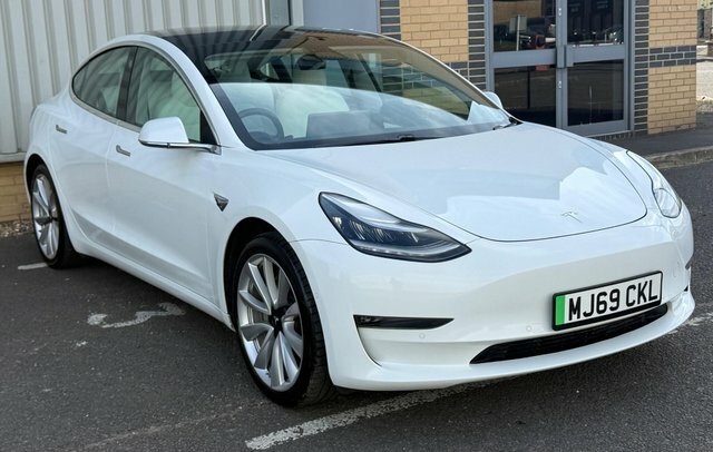 Tesla Model 3 Motor Long Range White