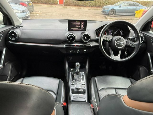 Audi Q2 Tdi Edition 1 S Grey #4