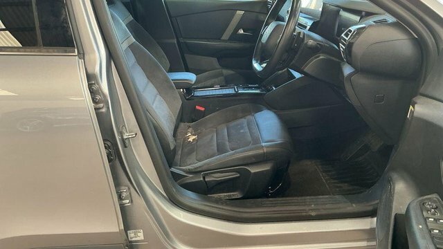 Citroen C4 1.2 Puretech You Fastback Euro White #8
