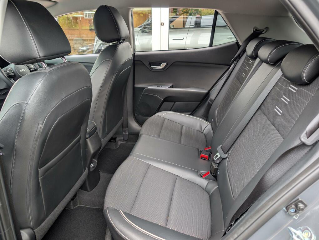 Kia Stonic 1.0 T-gdi Mhev Gt-line Dct Euro 6 Ss White #13