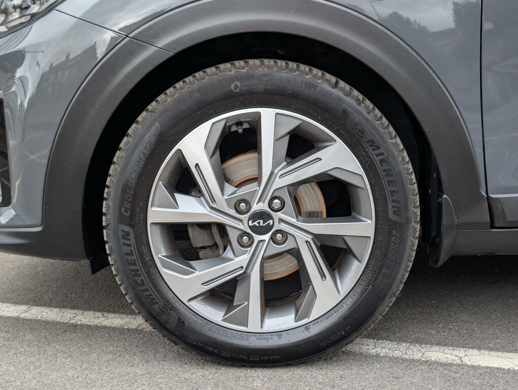 Kia Stonic 1.0 T-gdi Mhev Gt-line Suv Hybrid Manua Grey #5