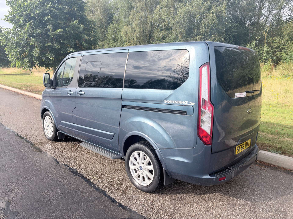Ford Tourneo Custom Allied Titanium Tdci Wheelchair Accessible Vehic #5