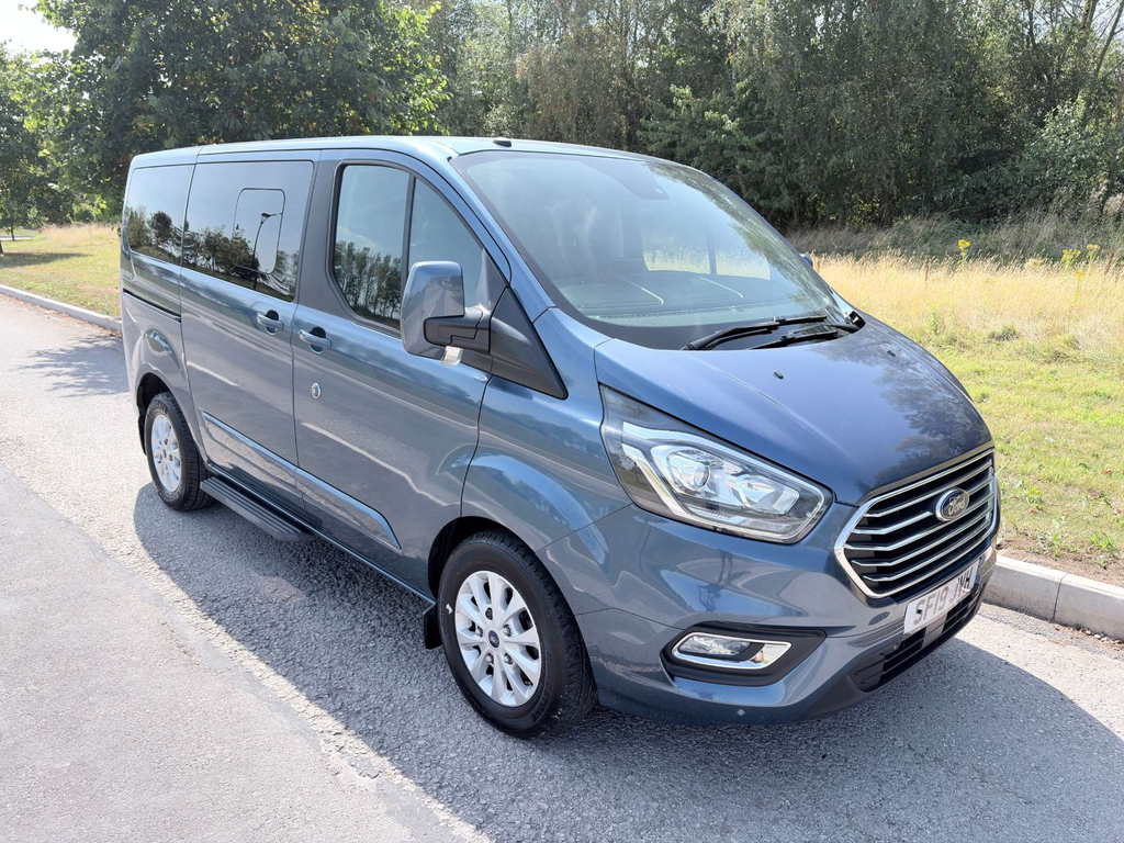 Ford Tourneo Custom Titanium Allied Wheelchair Accessibl  #2