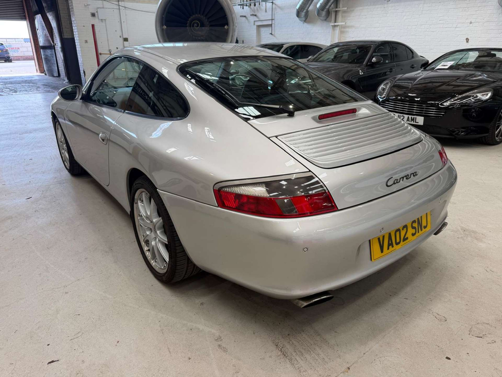 Porsche 911 996 Carrera 2 Tiptronic S #5