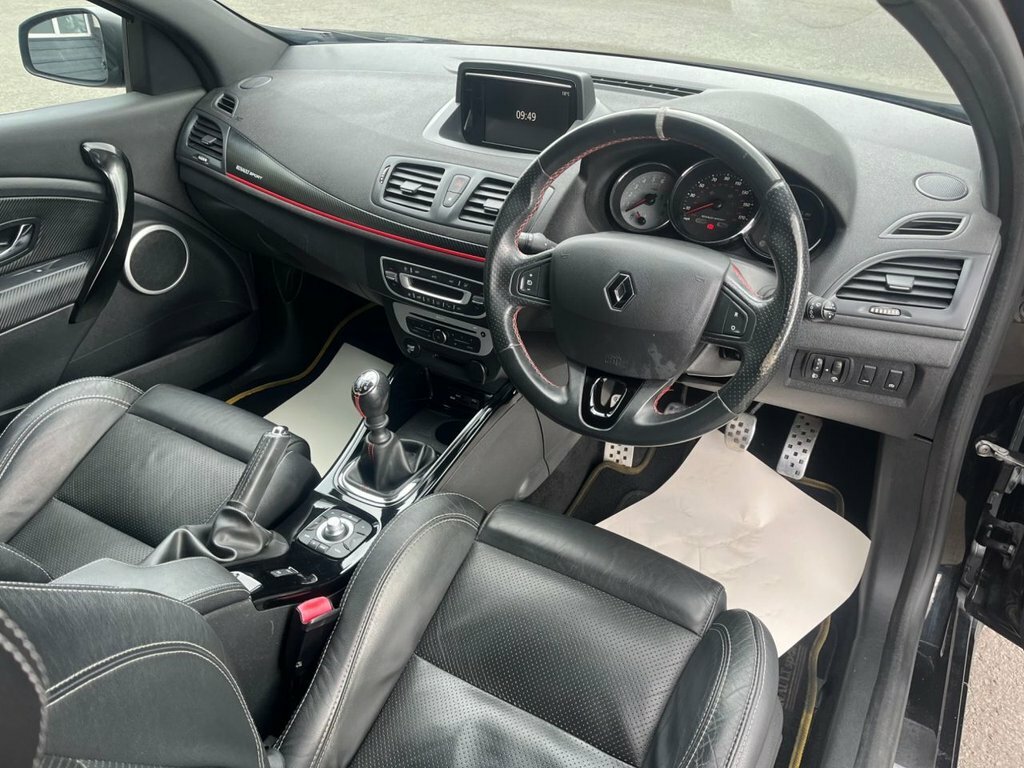 Renault Megane 2L Renaultsport Black #2
