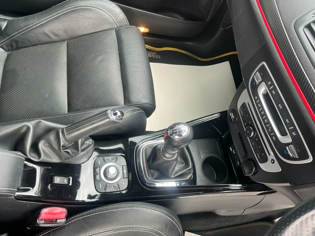Renault Megane 2L Renaultsport Black #3