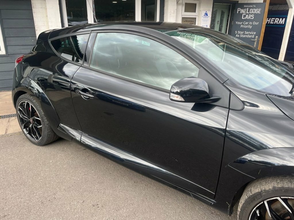 Renault Megane 2L Renaultsport Black #6