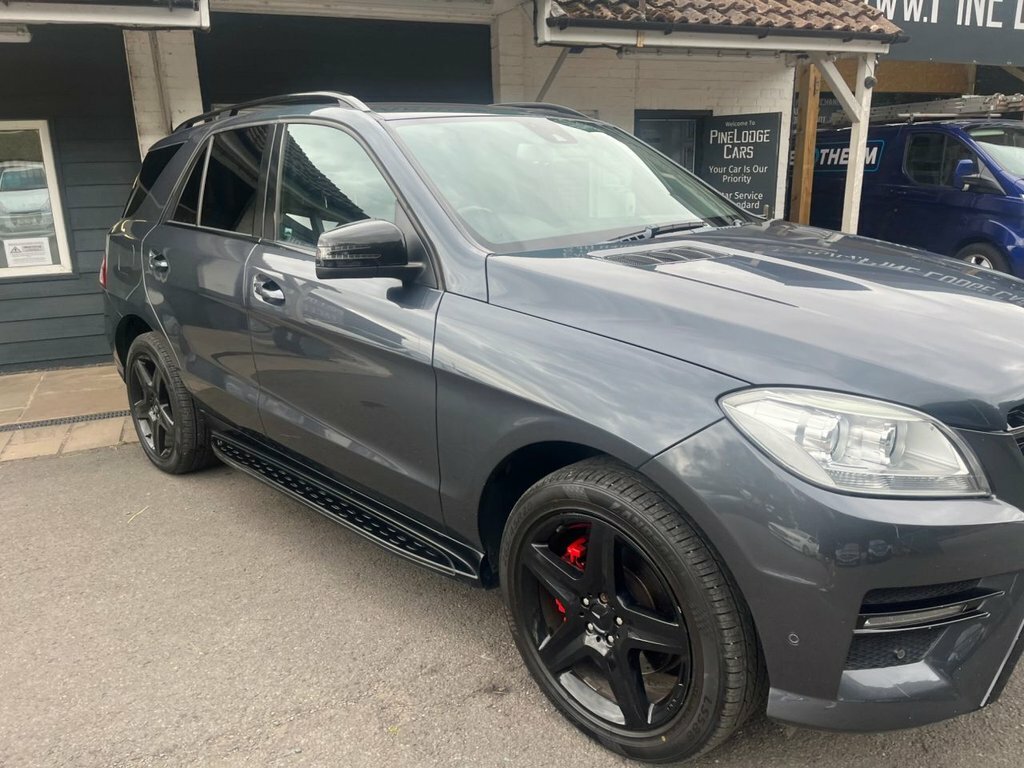 Mercedes-Benz M Class 2.1L Amg Sport Silver #11