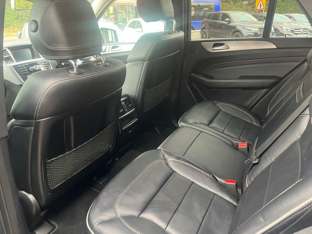 Mercedes-Benz M Class 2.1L Amg Sport Silver #54