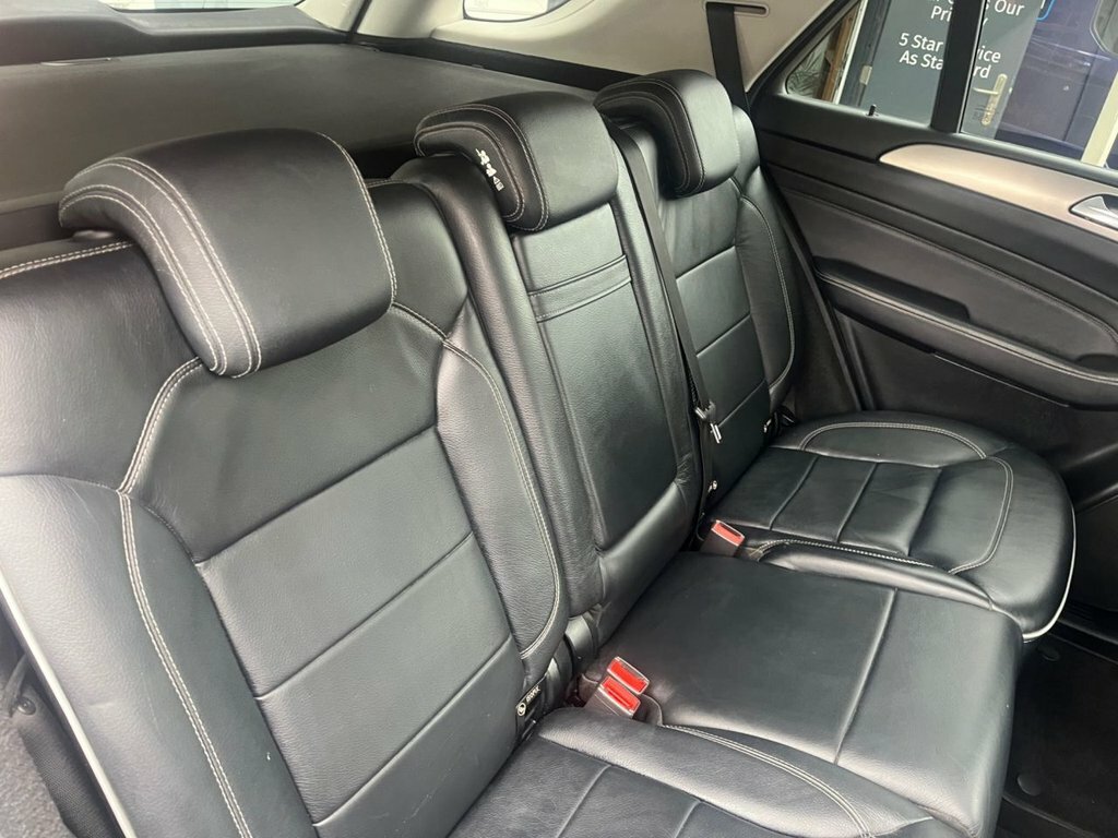 Mercedes-Benz M Class 2.1L Amg Sport Silver #43