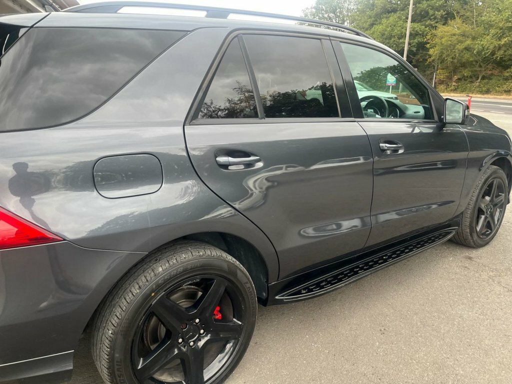 Mercedes-Benz M Class 2.1L Amg Sport Silver #12