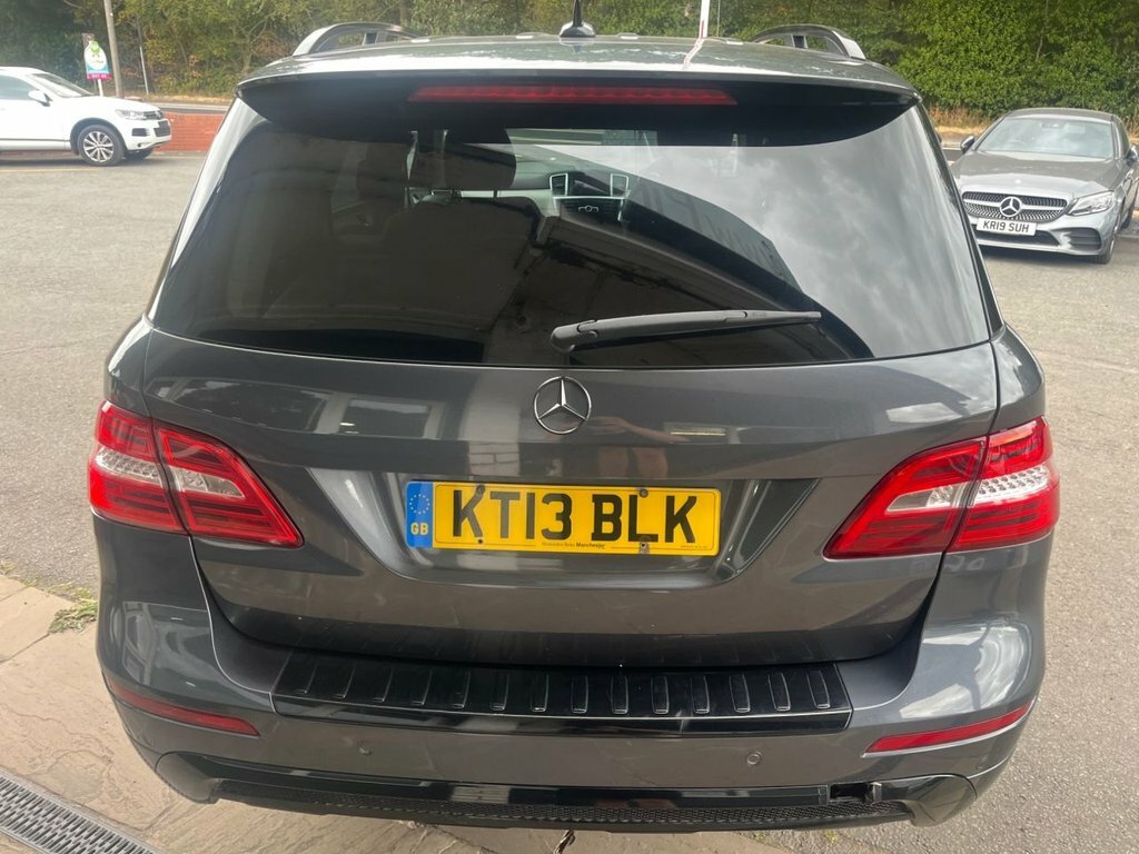 Mercedes-Benz M Class 2.1L Amg Sport Silver #19