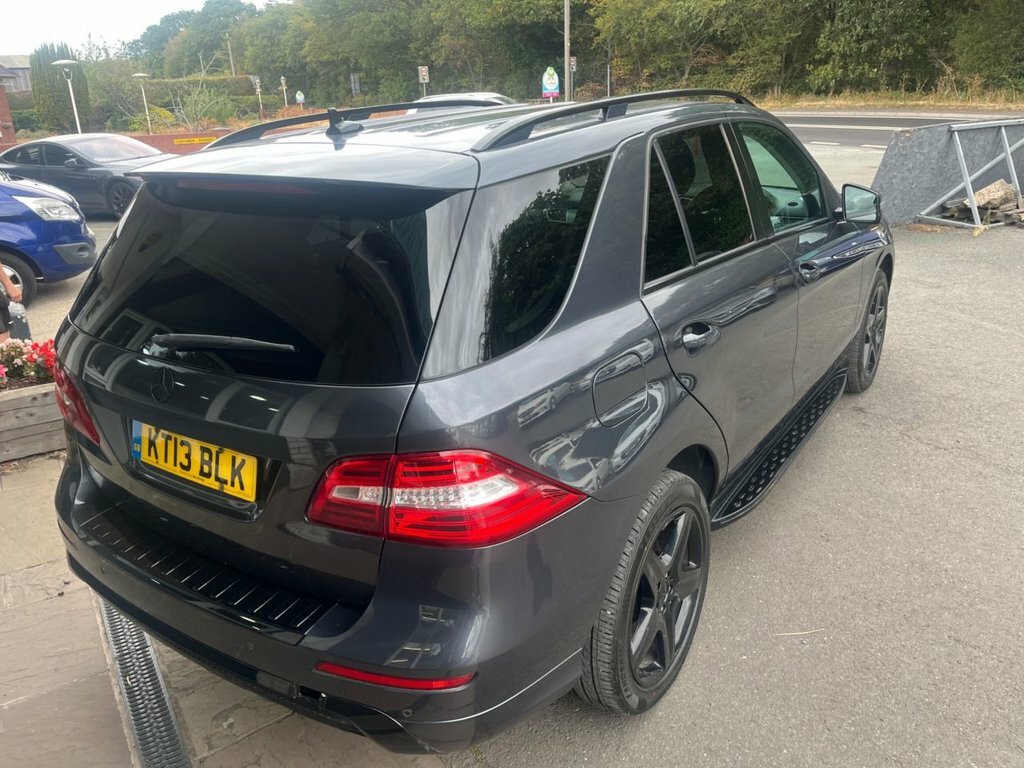 Mercedes-Benz M Class 2.1L Amg Sport Silver #16