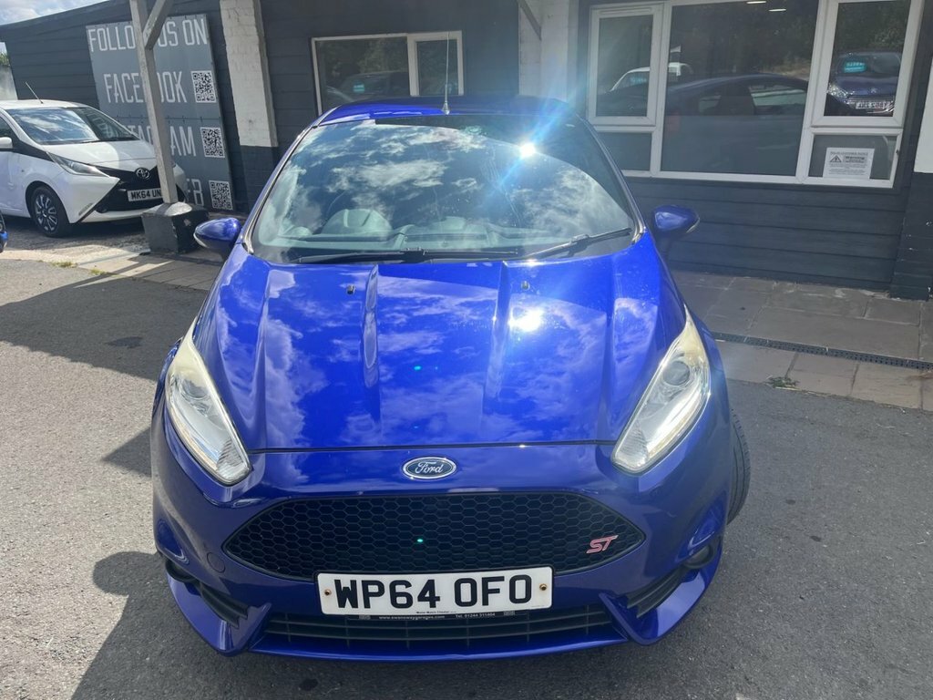 Ford Fiesta 1.25 Zetec Euro 5 Red #30
