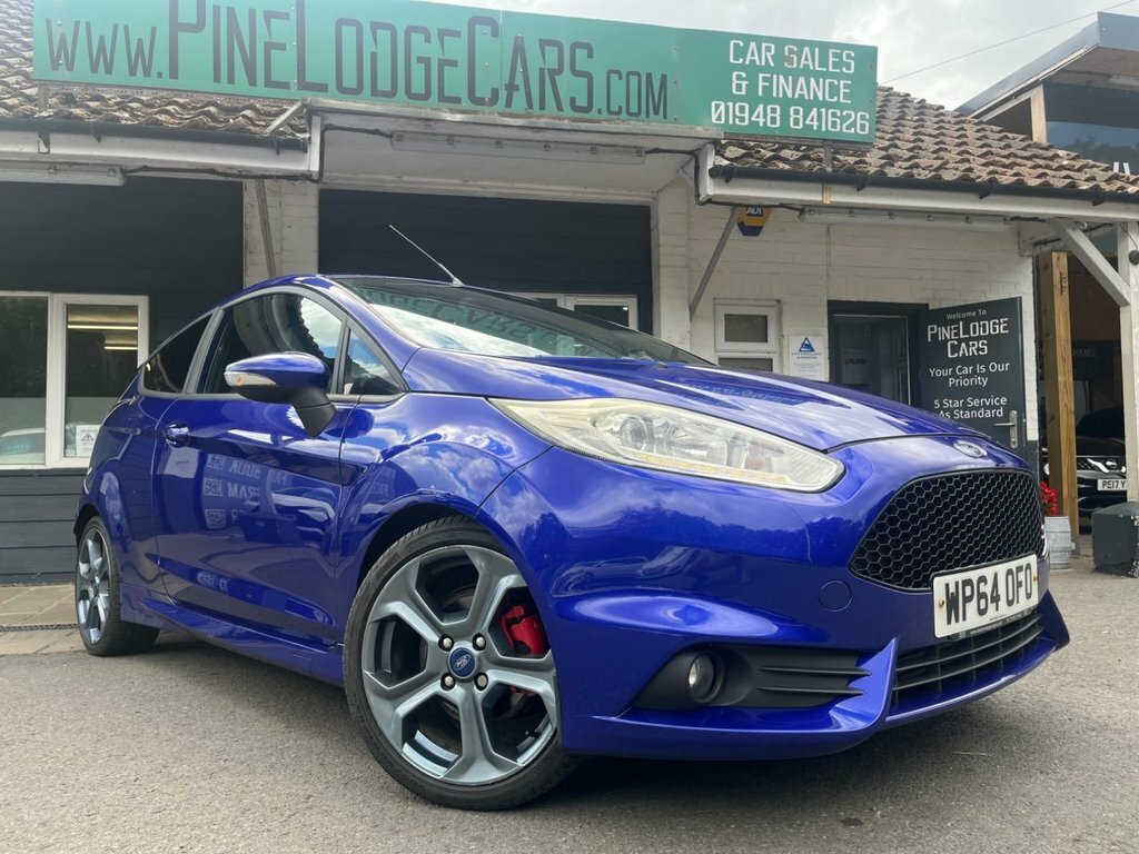 Ford Fiesta 1.25 Zetec Euro 5 Red #10
