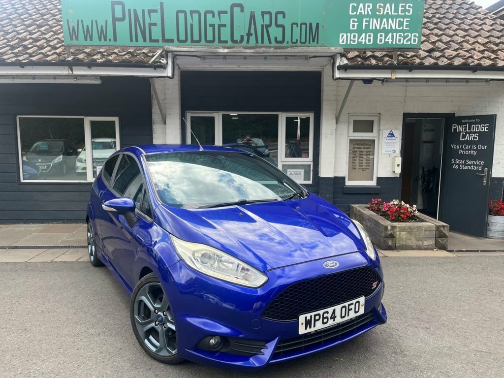 Ford Fiesta 1.25 Zetec Euro 5 Red #1