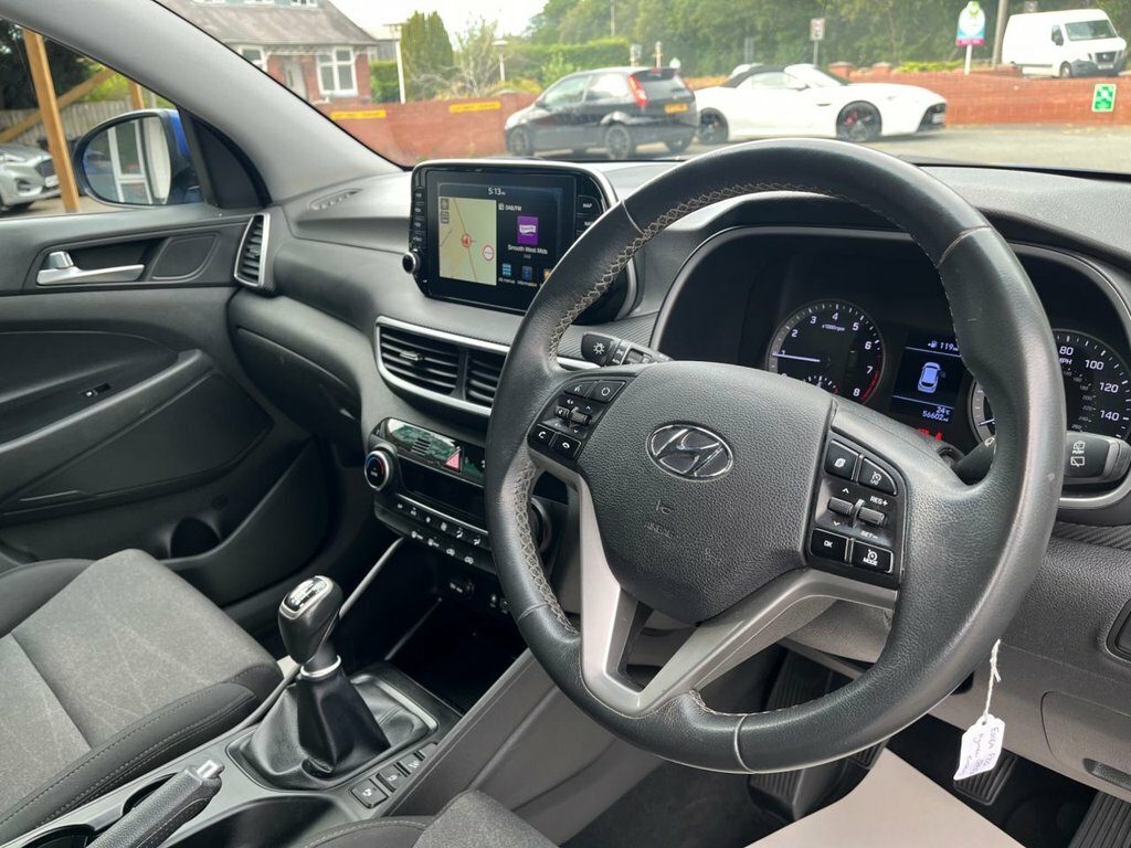 Hyundai Tucson 1.6L Se Nav Blue #2