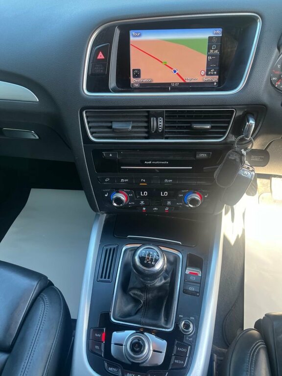 Audi Q5 2L S Line Plus Grey #3