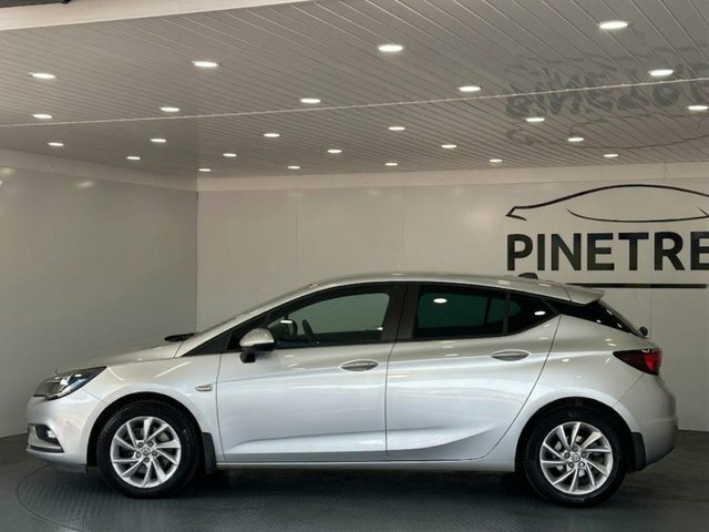 Vauxhall Astra 1.6 Cdti Blueinjection Tech Line Nav Hatchback Silver #4