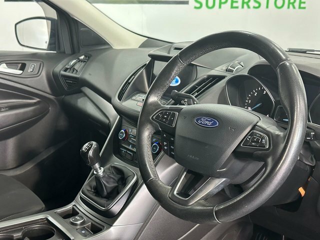 Ford Kuga 2.0 Tdci Titanium Awd Euro 6 Ss Silver #9
