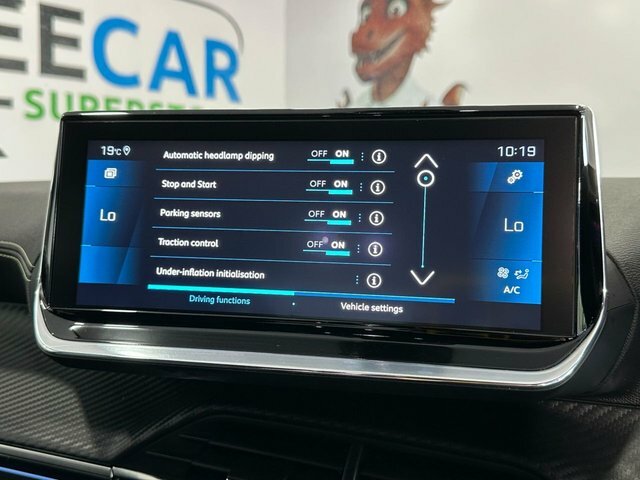 Peugeot 208 1.2 Puretech 130 Allure Eat8 Black #26