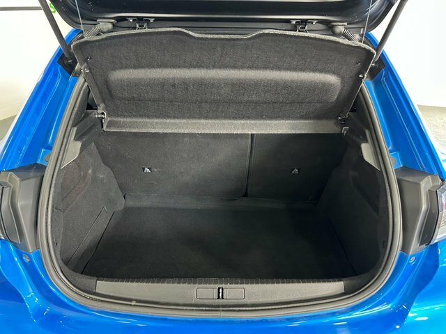 Peugeot 208 1.2 Puretech 130 Allure Eat8 Black #29
